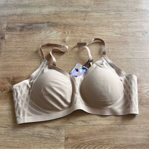 NWT HONEYLOVE SILHOUETTE WIRELESS BRA SAND SIZE L.